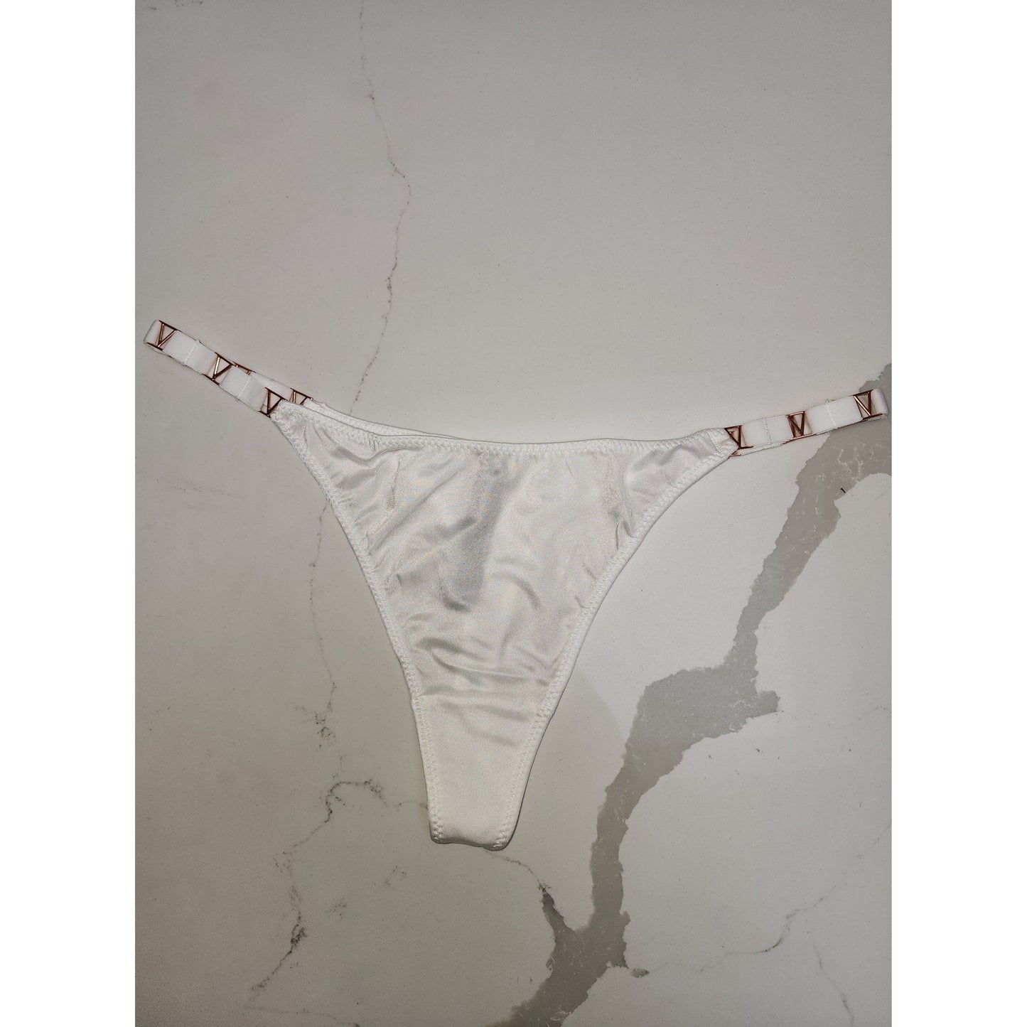 VS GOLD V ICON STRAP