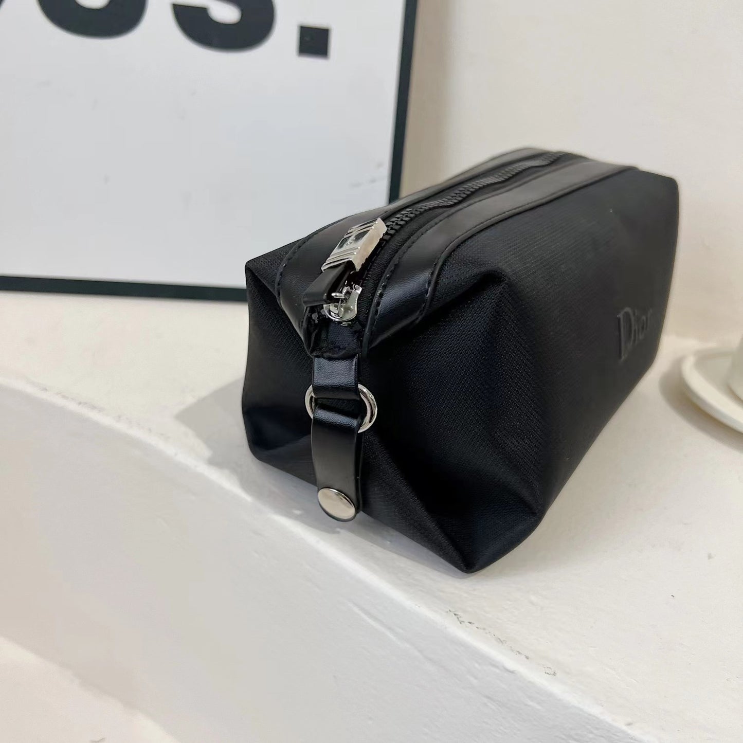 DD Makeup bag