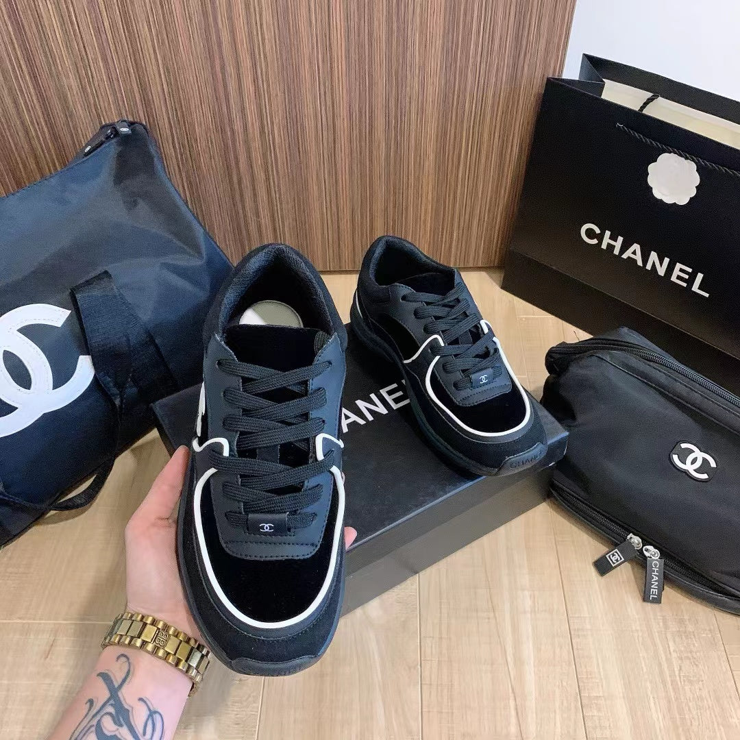 CC Sneakers