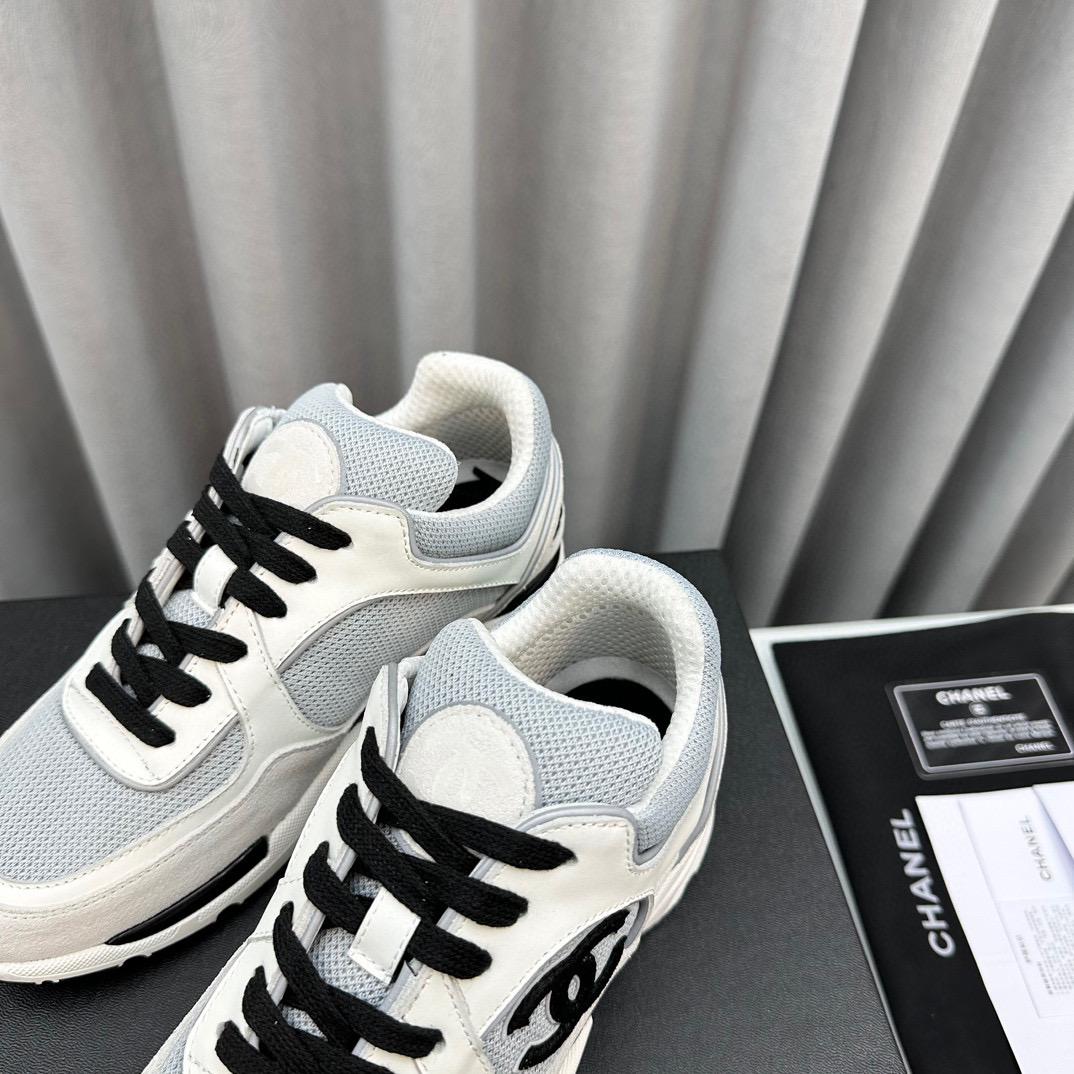 CC Sneakers