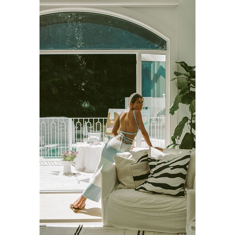 Bodycon Kim Low Back Dress