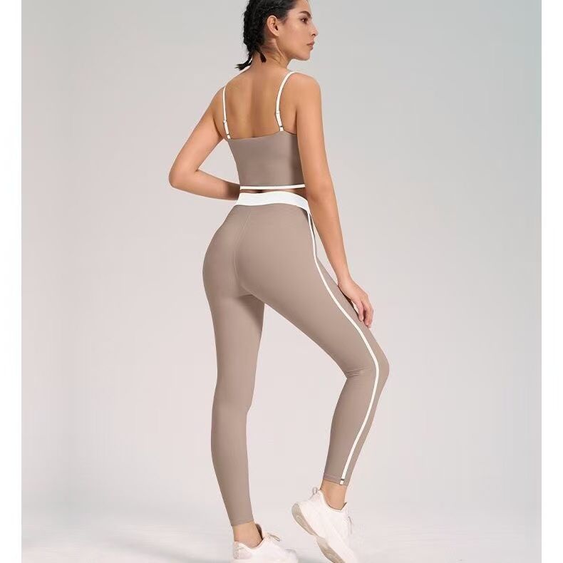 A.L.O striped contrast active set