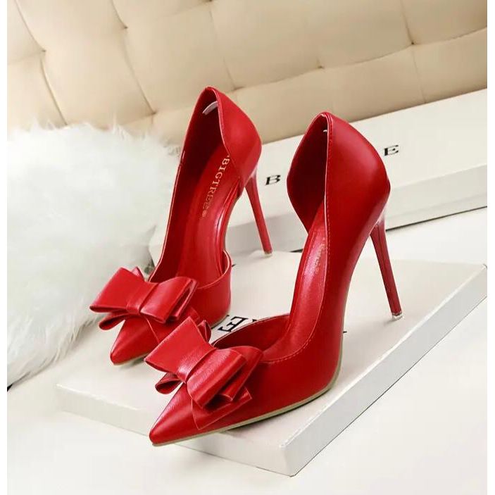 Bow Tie heel