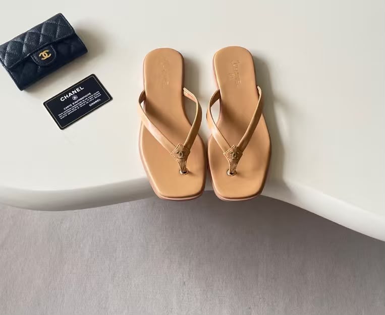 CC Sandal 2026