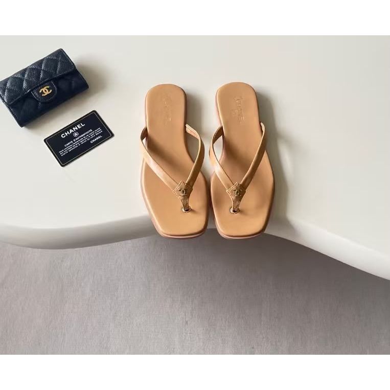 CC Sandal 2026
