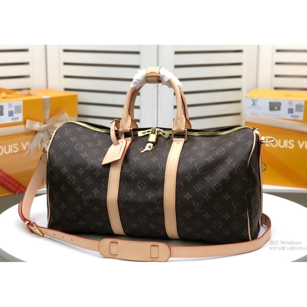 LV DUFFLE BAG
