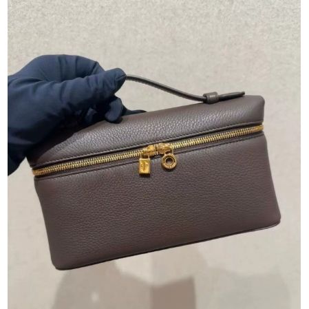 Loro P Vanity bag 2026
