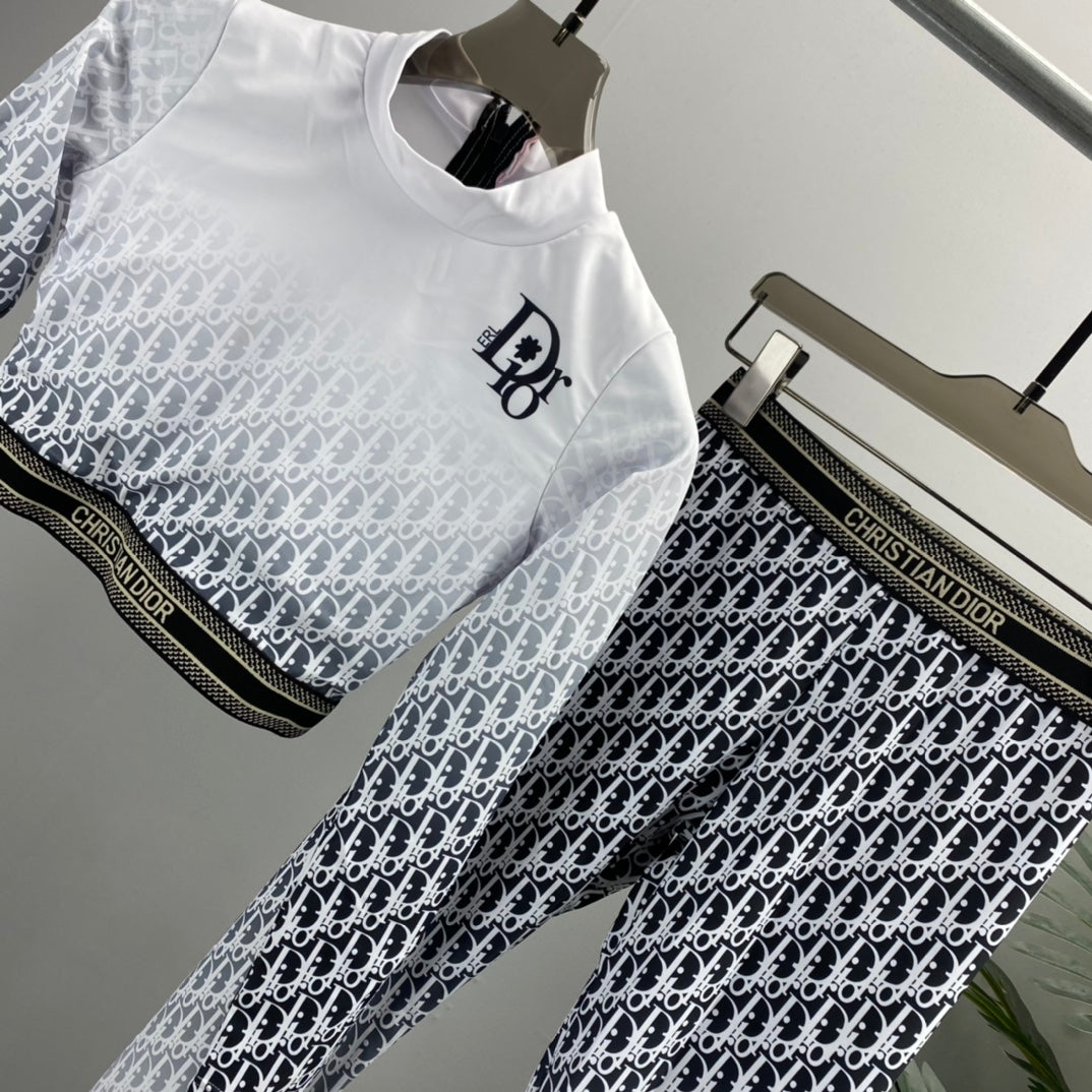 DD New 2024 design in long or short sleeve top