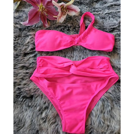 Mia Bikini